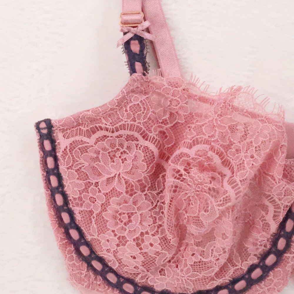 Victorias Secret Dream Angels Unlined Lace Bra Size 34DD Pink Floral Underwire - Picture 9 of 12